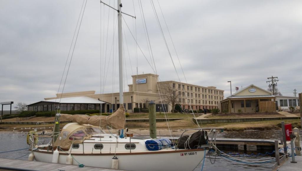 Bridgepointe Hotel & Marina Νιου Μπερν Εξωτερικό φωτογραφία